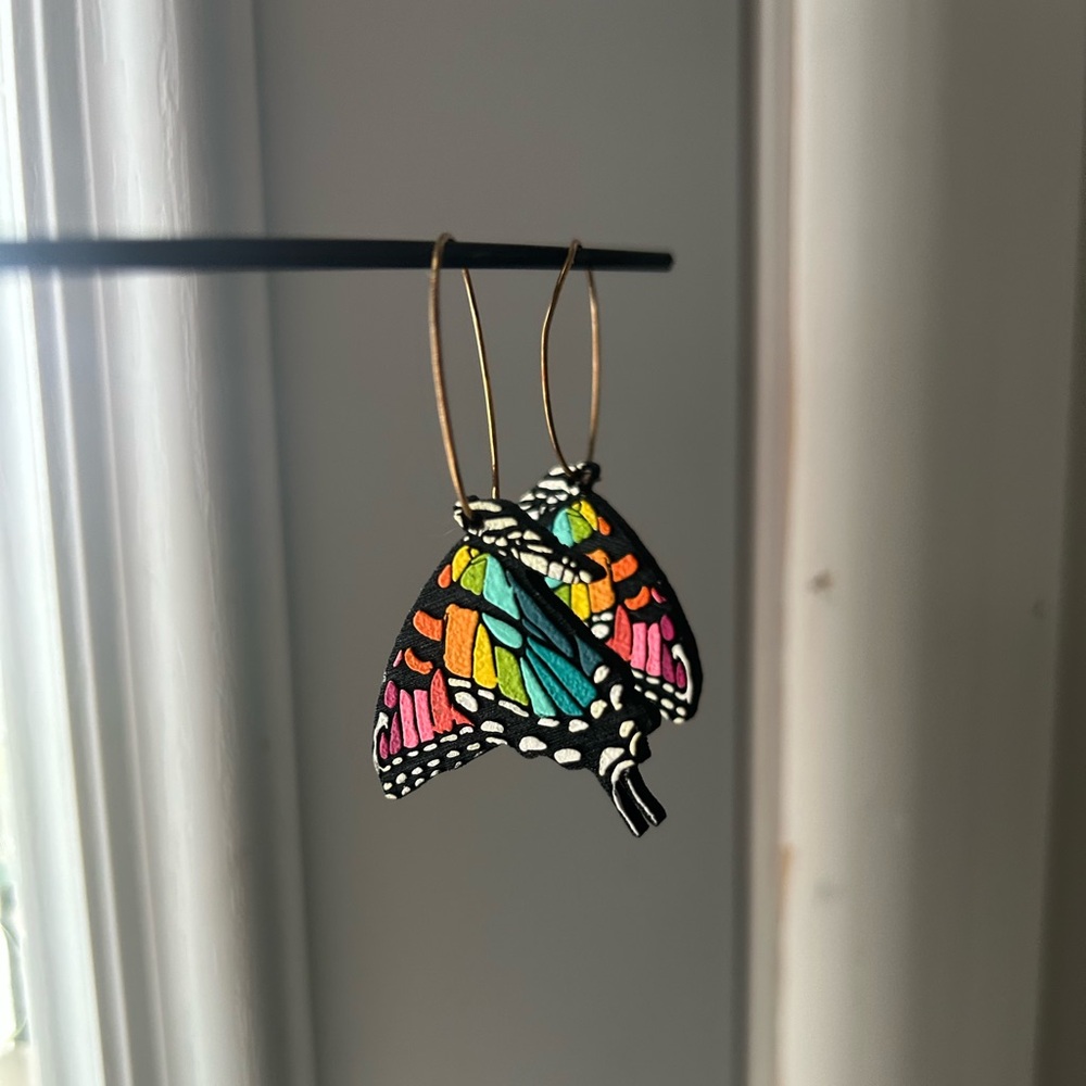Handpainted Butterfly Earrings - Picture 2 of 4